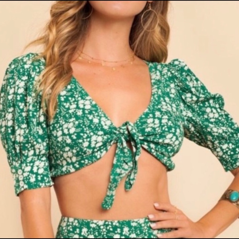 FL&L crop top